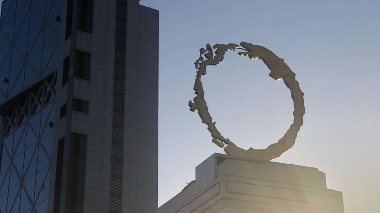 Artista tras intervención en Baquedano: 