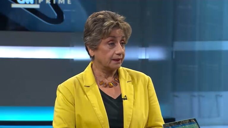 Ministra Jessica López: 