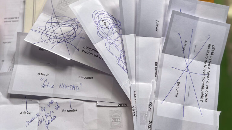 Acusan robo de colillas de votos en Puente Alto: Habrían sido sustraídas por un hombre ebrio