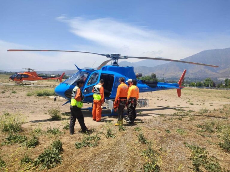Por montañistas argentinos extraviados en Cerro Marmolejo: Socorro Andino realiza labores y sobrevuelos de búsqueda