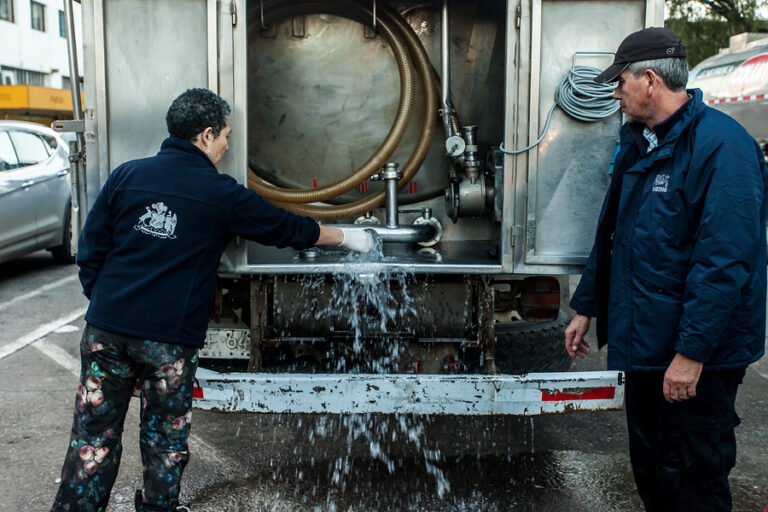 Delegada presidencial regional de Antofagasta negó secuestro de camiones aljibe: 