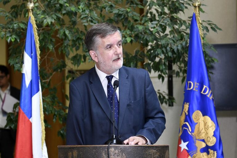 Francisco Undurraga acusa 