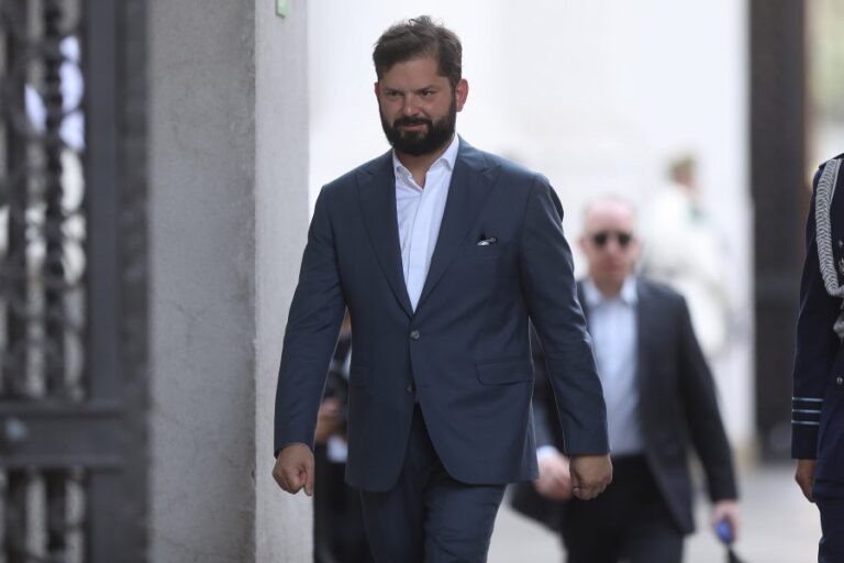 Presidente Boric se prepara para pasar sus vacaciones en Puyehue