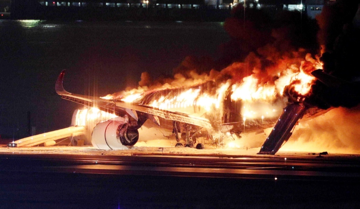 Japón: Avión de guardacostas impactado en aeropuerto de Tokio no tenía permisos para entrar en pista