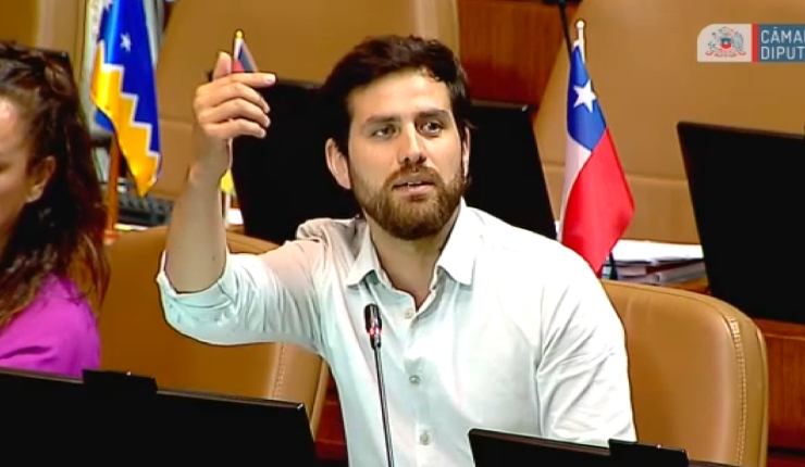 Discurso de diputado Ibáñez contra senadora Rincón genera tensa discusión durante la votación de la reforma previsional