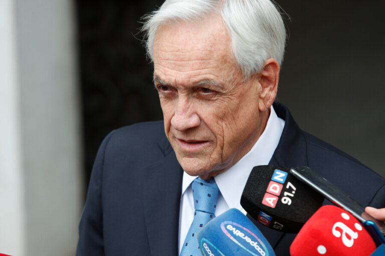 Piñera pide revocar pensiones de gracia a personas con antecedentes penales, incluso las otorgadas durante su Gobierno
