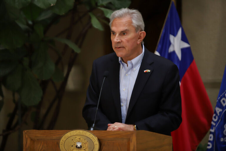 Moreira responde a emplazamiento de Jara: “Lo que nosotros hemos hecho es ceder, ceder y ceder”