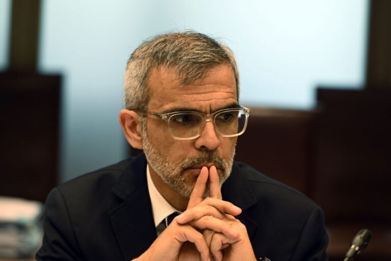 Gobierno califica como 