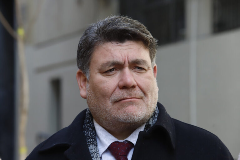 Diputado Venegas renuncia a la Comisión de Ética por resultados de su test de drogas