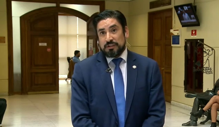 Oyarzo revela que el PDG no apoyaría la fórmula 3 y 3, pese a que el partido firmó la indicación: “No encuentro que sea poco serio”