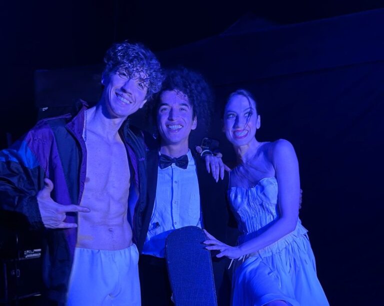 Guitarrista chileno que tocó con Bocelli en Viña del Mar cuenta el detrás de cámara: Tuvieron solo un día para ensayar con él