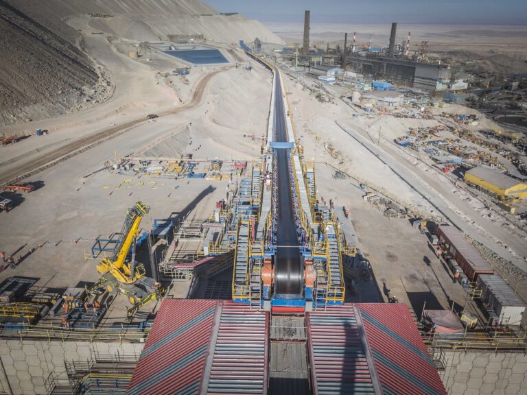 Los desafíos de Codelco: Proyecto busca darle vida útil por más de 40 años a la mina más icónica de Chile