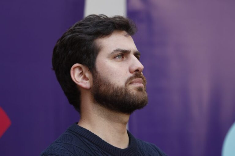 Diputado Ibáñez defiende fórmula 3 y 3: 