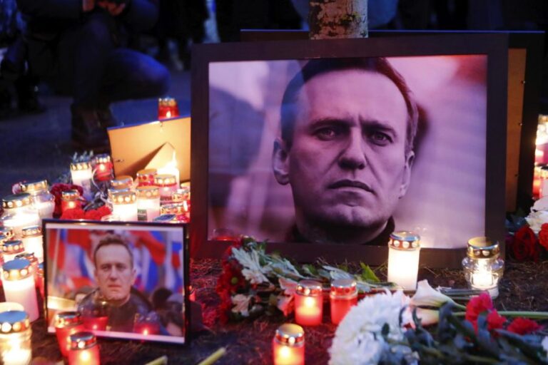 Sohr y caso Navalny: Una teoría es que 