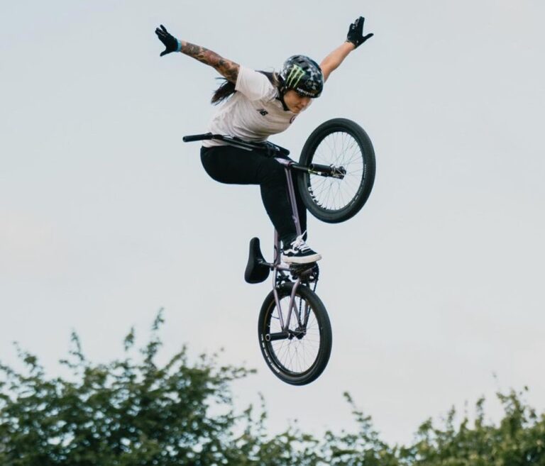 ¡Plata para Chile! Macarena Pérez se consagra como subcampeona en la Copa del Mundo de UCI BMX Freestyle en Japón