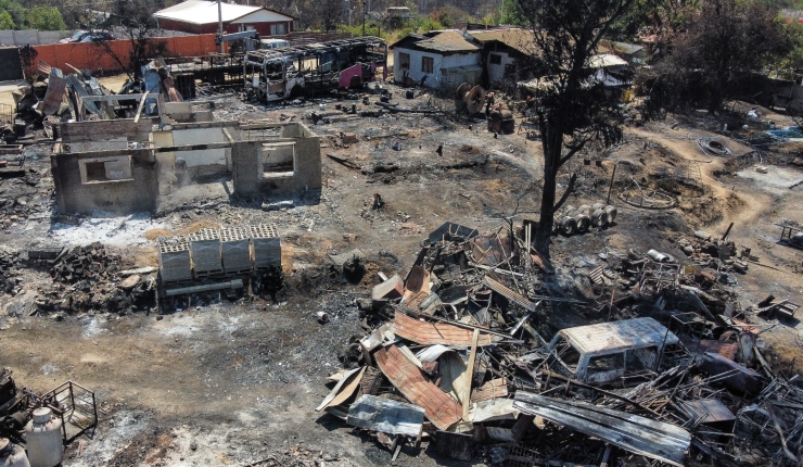 Minvu baraja campamentos transitorios por incendios: “Nos gustaría en Las Salinas, que lleva tanto tiempo desocupado”