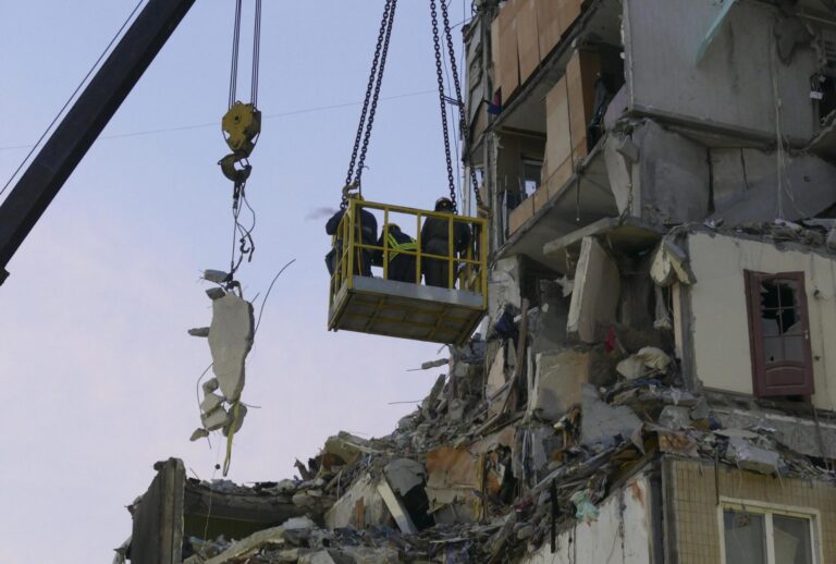 Rusia lanza nuevo ataque con más de 30 drones contra Ucrania: 4 aviones fueron destruidos