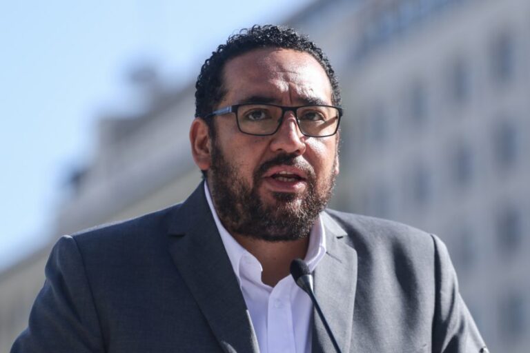 Bullying en Isla de Maipo: Ministro Cataldo explica los tipos de sanciones que arriesgan los establecimientos