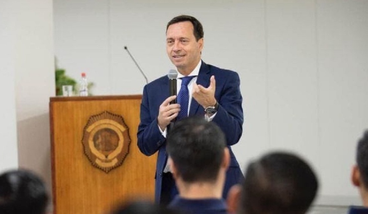 Magíster en Inteligencia Estratégica con 35 años de servicio: El perfil del nuevo director de la PDI, Eduardo Cerna