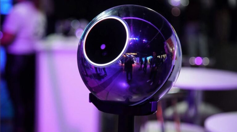 Tras recursos judiciales: Worldcoin presenta opción para eliminar código de iris y mayor control para registro de menores de edad