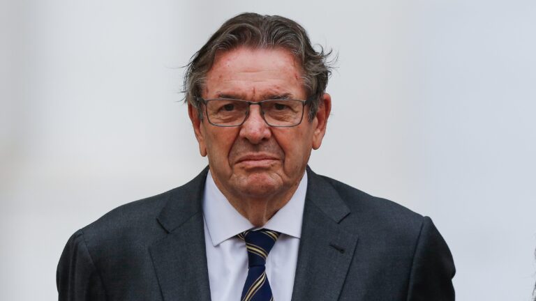 Chile pone fin a la misión de embajador Jaime Gazmuri en Venezuela y llama a 