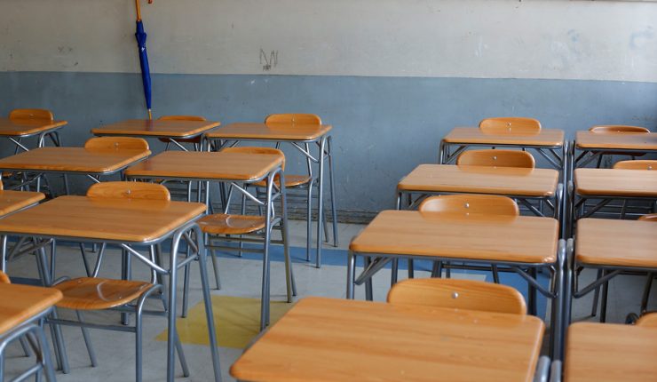 Gobierno señala que estaría evaluando suspender las clases por el 11 de septiembre