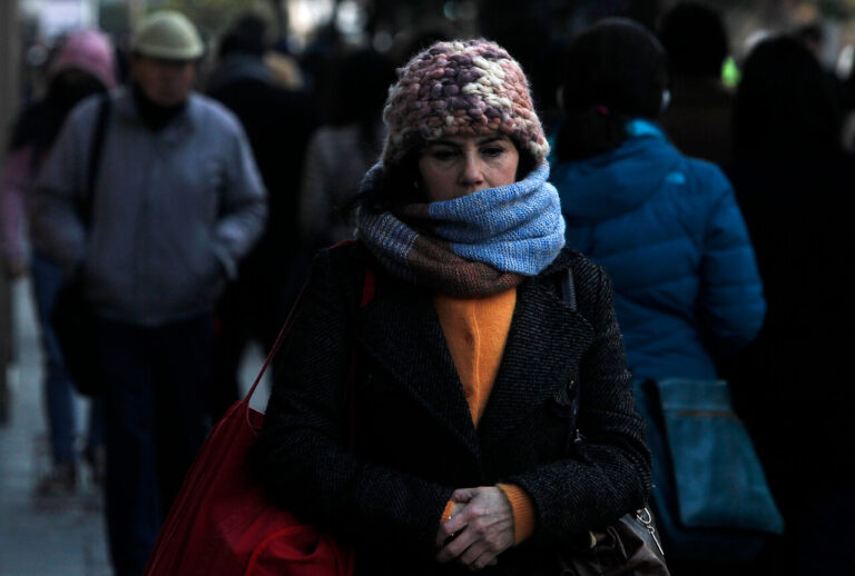 Posible ola de frío en siete regiones del país tras intensas lluvias en la zona centro sur