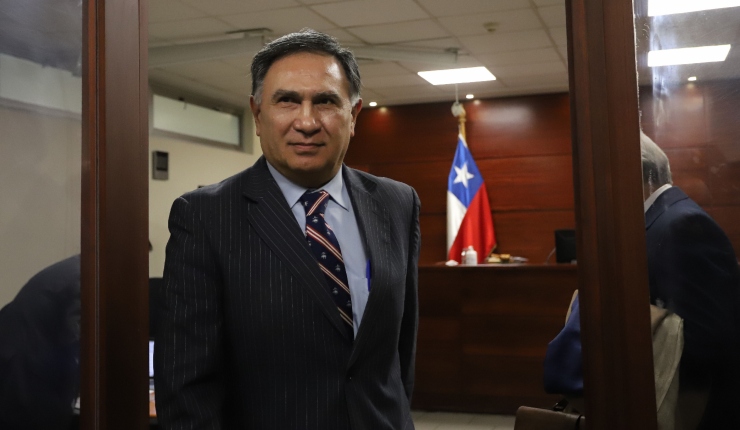 Acogen salida alternativa para Mellado tras formalización: Envió carta de disculpas al pdte. Boric