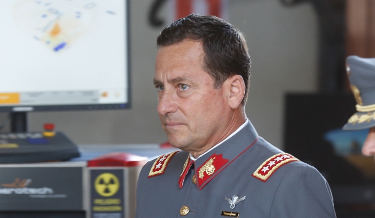 Marcha en Putre: Iturriaga se reúne hoy con Boric en La Moneda para dar explicaciones por muerte de conscripto