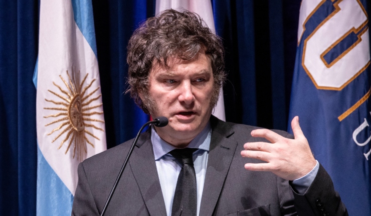 Milei descarta tomar medidas tras retiro de embajadora española: “Sánchez está haciendo una payasada”