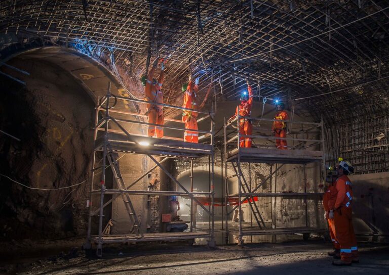 Columna de Felipe Román: El Convenio 176 de la OIT, una promesa de gobierno que se cumple