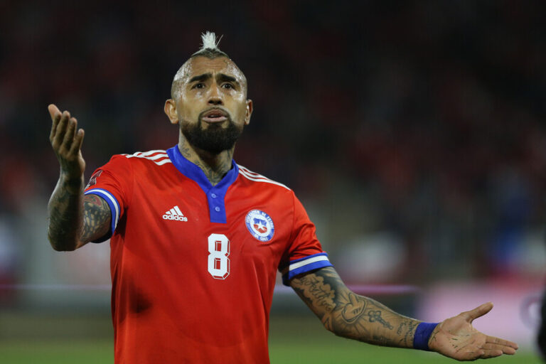 ¿Rey sin corona?: El provocador mensaje de Arturo Vidal tras quedar marginado de la Copa América 2024