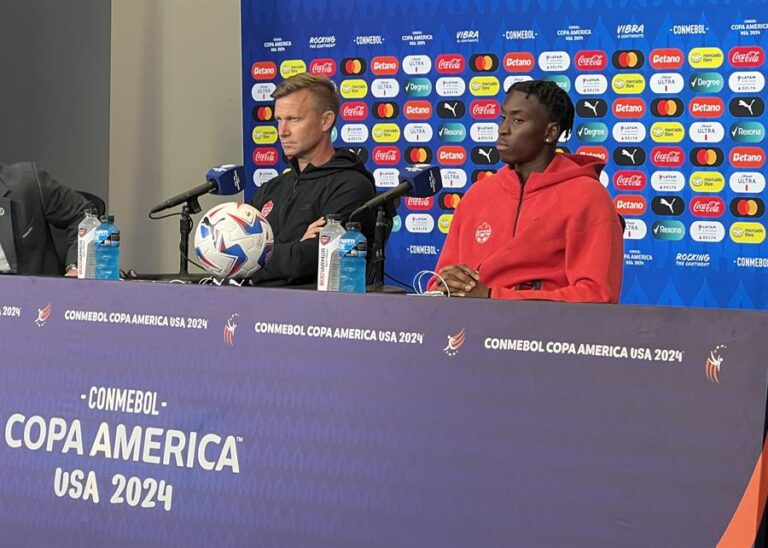 DT de Canadá se suma a Bielsa y apunta contra organización de Copa América: 