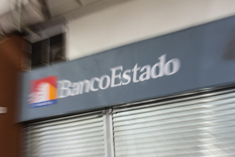 Usuarios reportan problemas en la app de BancoEstado: También informan fallas al efectuar pagos con Cuenta RUT