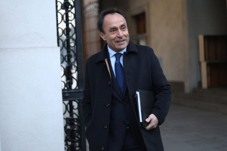 Ministro Pizarro explorará en París candidatura para los Olímpicos de 2036: 