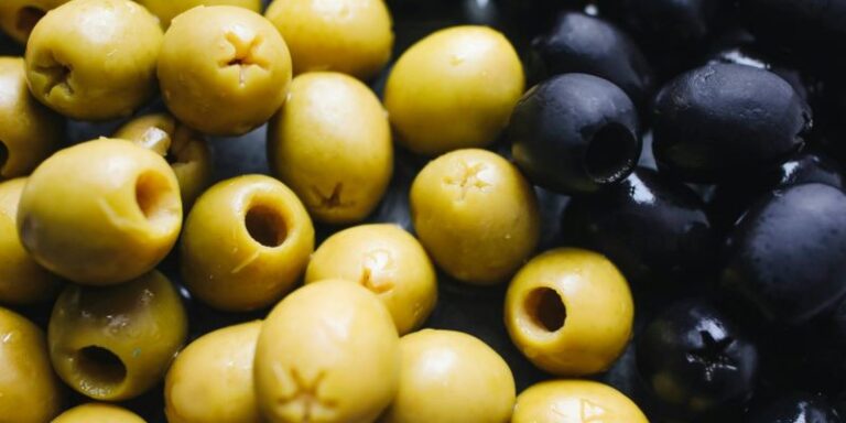 Compuesto de las aceitunas demuestra ser más efectivo que el Ozempic contra la obesidad y la diabetes