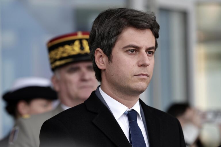 Tras elecciones en Francia: Primer ministro renunció, pero seguirá provisoriamente en el cargo “para garantizar estabilidad”