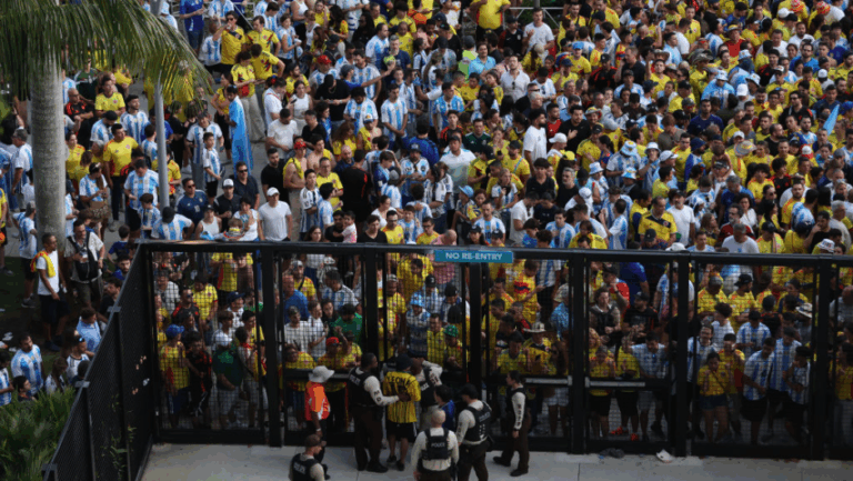 Policía de Miami arrestó a 27 personas tras los disturbios en la final de la Copa América
