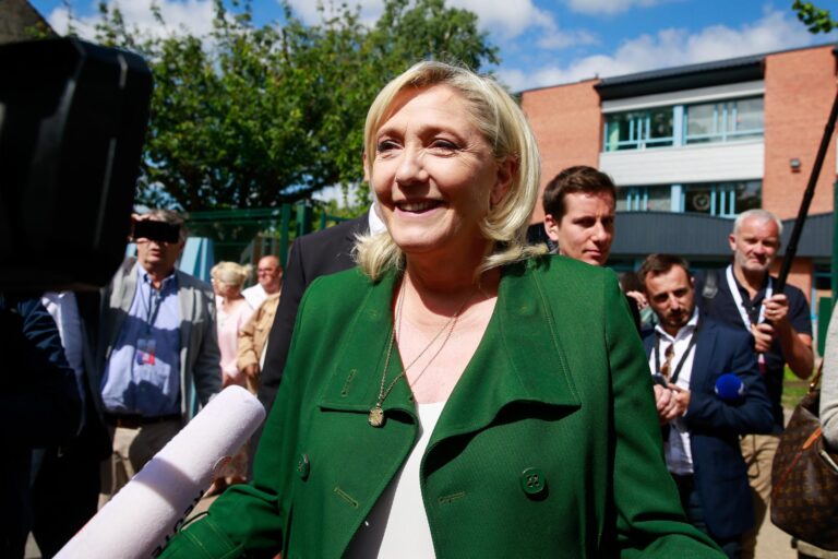 Francia: Investigan campaña de Marine Le Pen de 2022 por presunto financiamiento ilegal