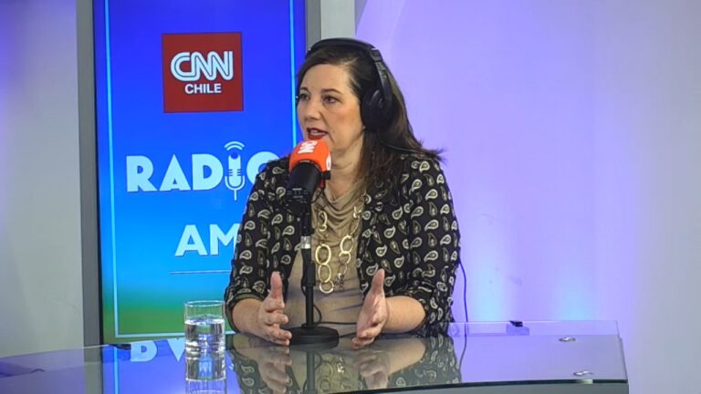 Senadora Vodanovic: “La derecha quiere privar de todos los derechos a los migrantes, salvo del voto”