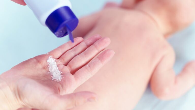 OMS dice que el talco es “probablemente cancerígeno” para los humanos