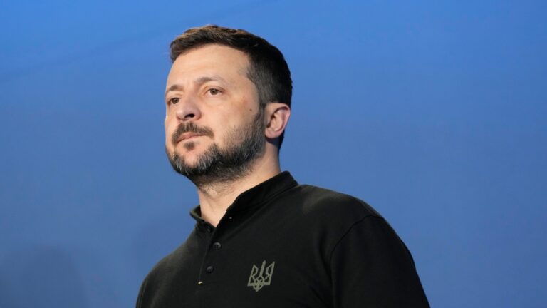 Zelensky dice que Rusia debiera participar en la Cumbre por la Paz