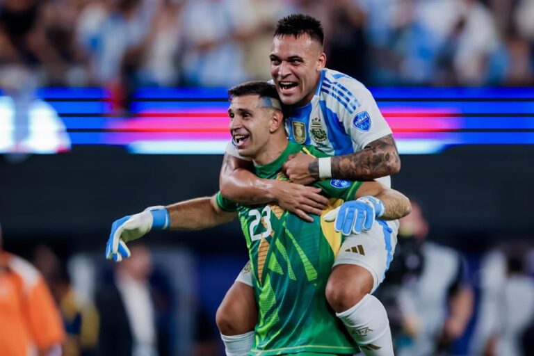 Argentina se convierte en bicampeón de América en un agónico partido ante Colombia