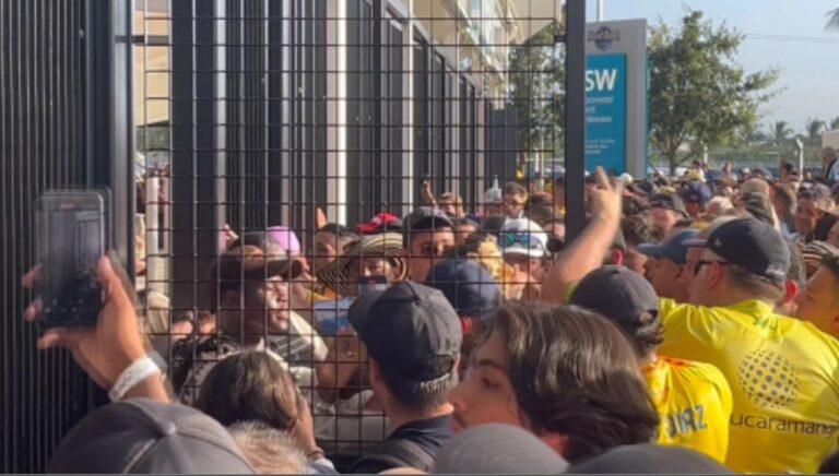Disturbios en la final de Copa América: Partido se retrasó por avalancha de hinchas