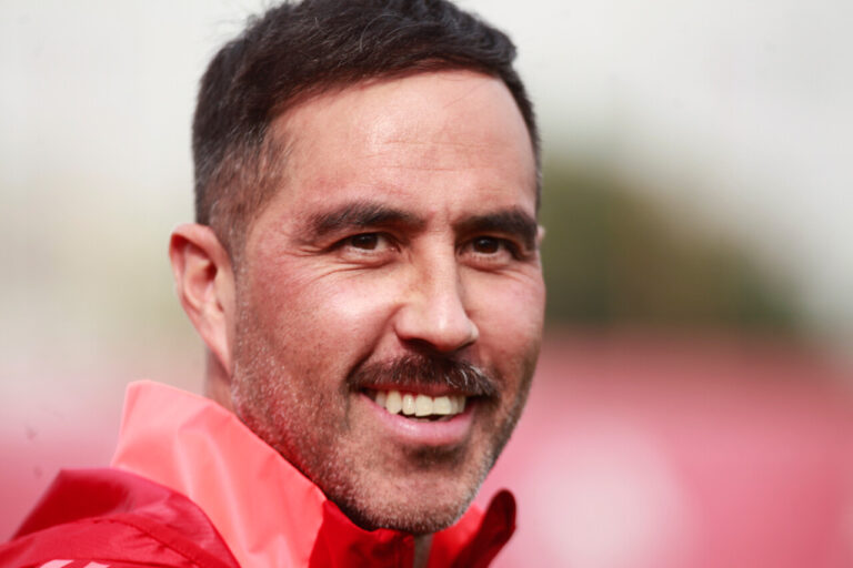 Claudio Bravo anuncia el retiro del fútbol profesional: 