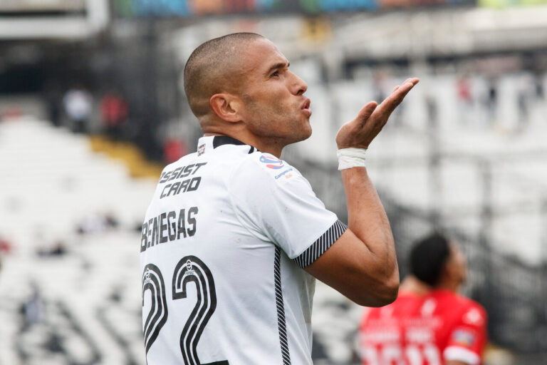 ¿Se lo farrearon en Colo Colo? El renacer futbolístico de Leandro Benegas en la Unión Española