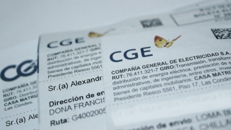 CGE acepta procedimiento compensatorio del Sernac por corte de luz, pero descarta tener total responsabilidad de lo ocurrido