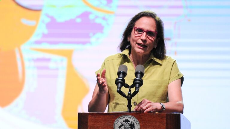 “Los jubilados no deben seguir esperando”: Municipios demandan legislar con urgencia la reforma previsional