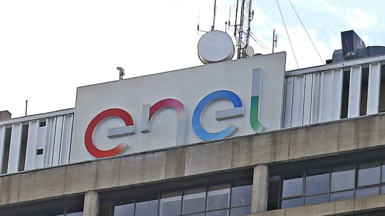 Corte de luz: Enel solicitó protección para cuadrillas, oficinas y grandes antenas