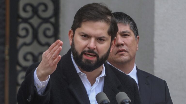 Presidente Boric ratifica sus dichos contra Hermosilla: 